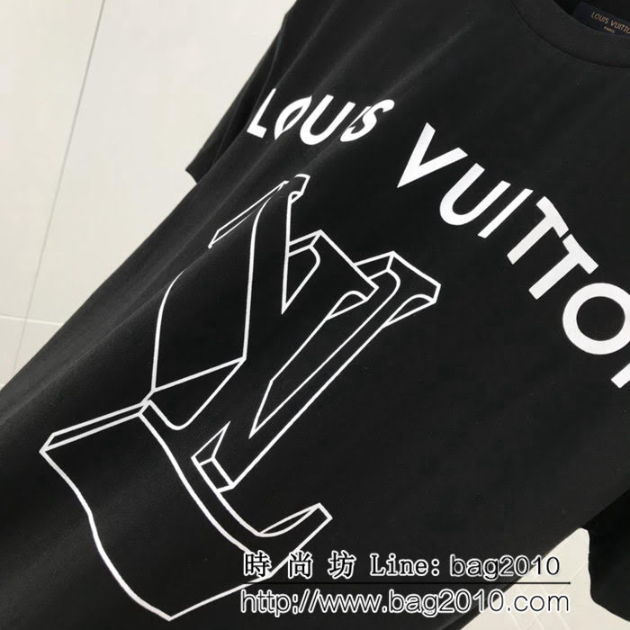 LV路易威登 19ss早春新款 幾何3D圖形LV圖案 純棉短袖 情侶款 ydi1767
